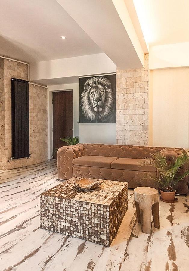 Wild Africa Apartament Mamaia Exterior foto