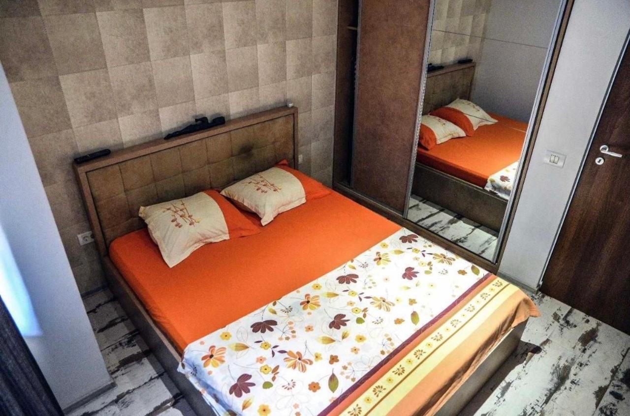 Wild Africa Apartament Mamaia Exterior foto